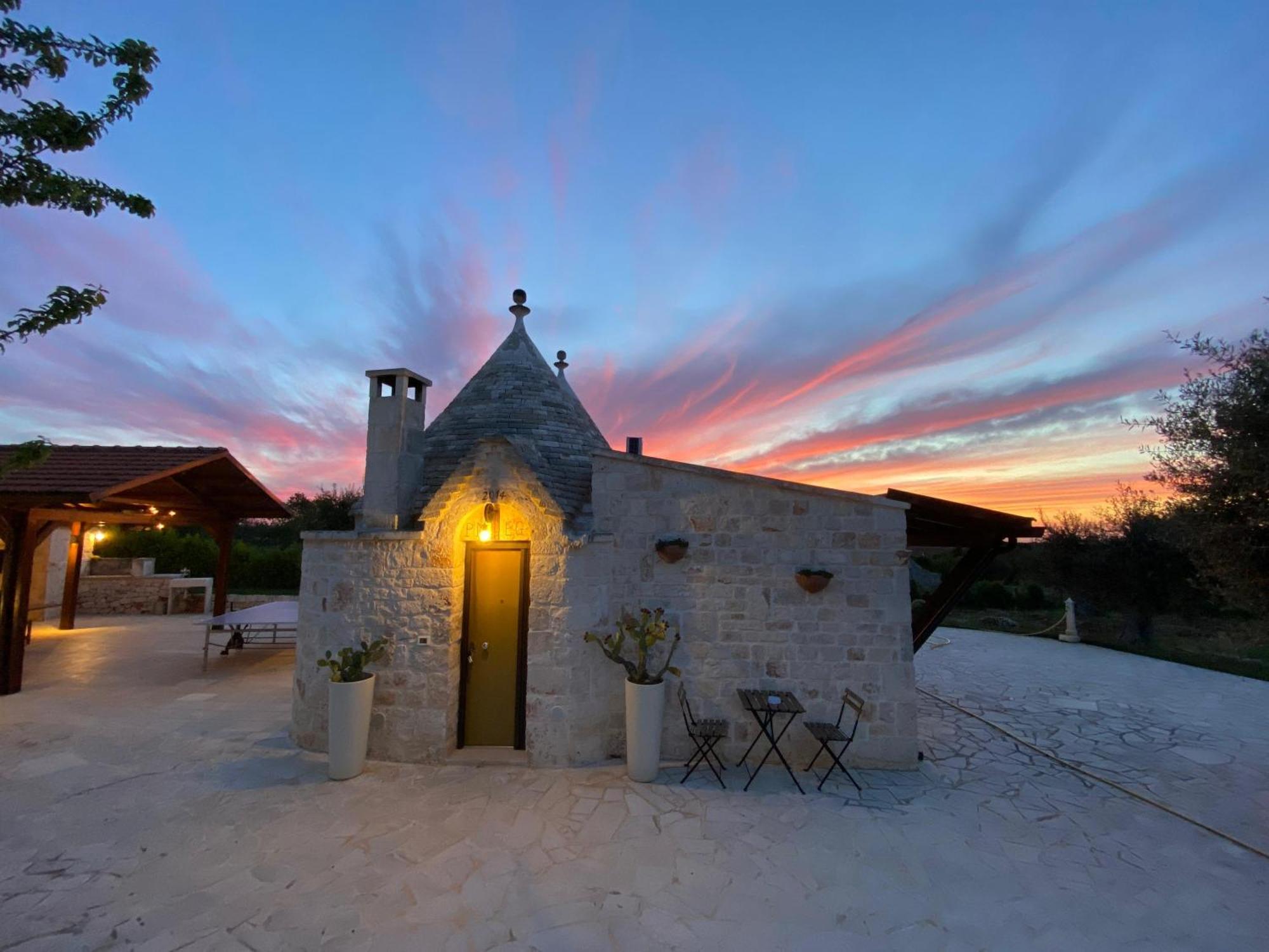 Вилла Trulli Relais Кастеллана-Гротте Экстерьер фото