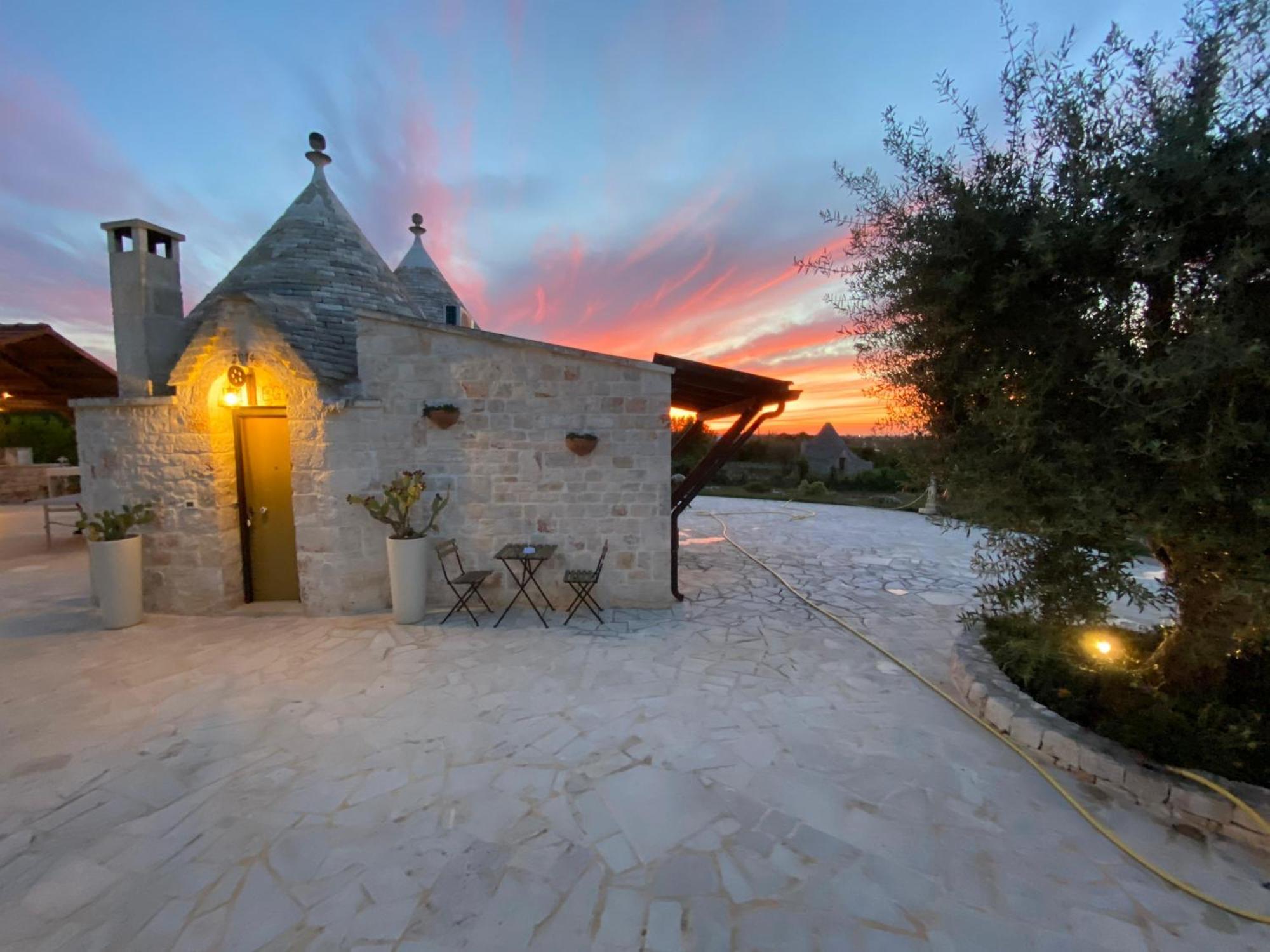 Вилла Trulli Relais Кастеллана-Гротте Экстерьер фото